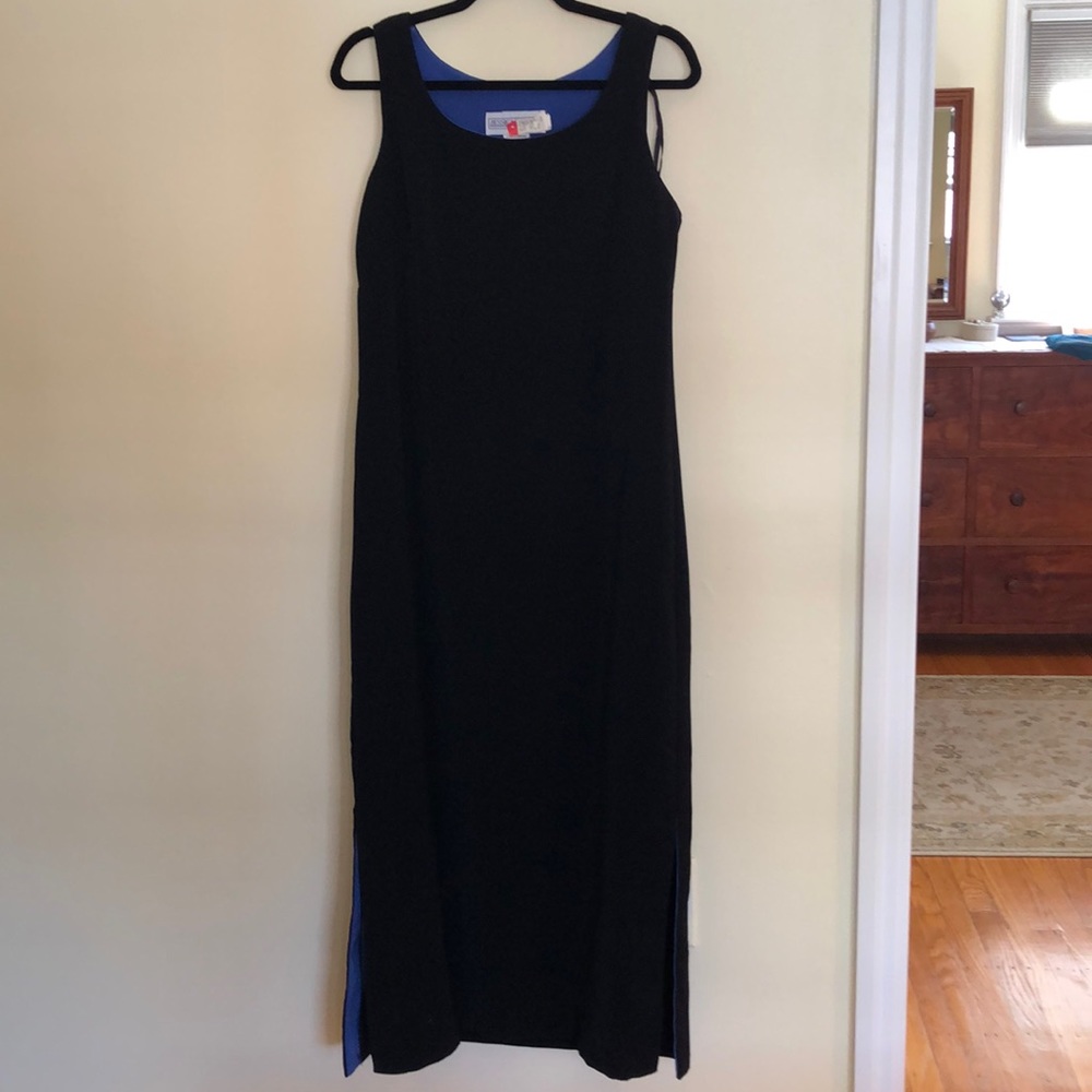 Jessica Howard sleeveless black dress